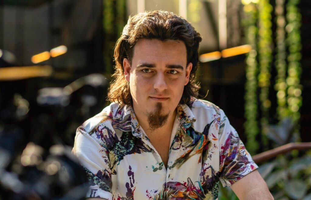 Palmer Luckeys retro gaming startup ModRetro reportedly seeks funding at $1B valuation | TechCrunch 18 Palmer Luckey’s retro gaming startup ModRetro reportedly seeks funding at $1B valuation | TechCrunch