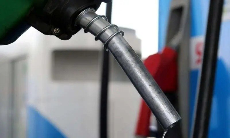 Pakistan Forms High-Level Cabinet Committee to Monitor Oil Prices Amid Iran-US War Fears 3 IMG 20260302 WA2305