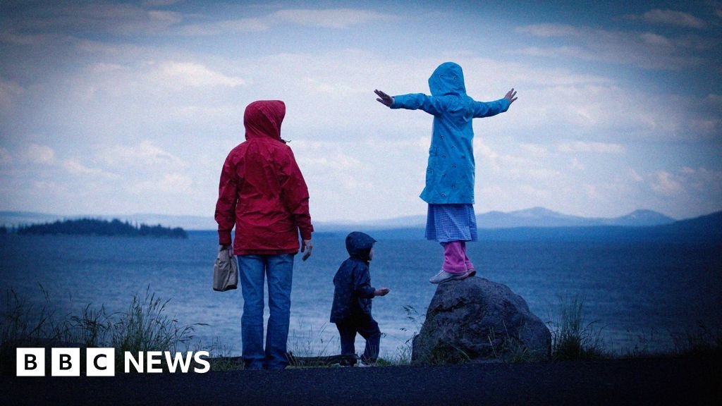 A trap you cant escape: The women who regret being mothers 11 'A trap you can't escape': The women who regret being mothers