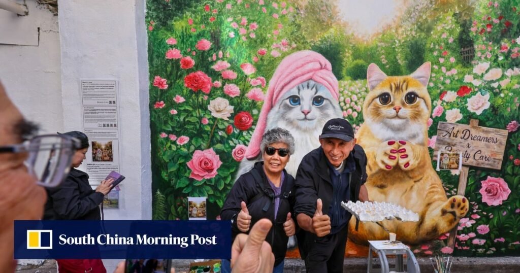 Purrs of approval for Yau Ma Tei cat mural as community art project draws crowds 113 Purrs of approval for Yau Ma Tei cat mural as community art project draws crowds
