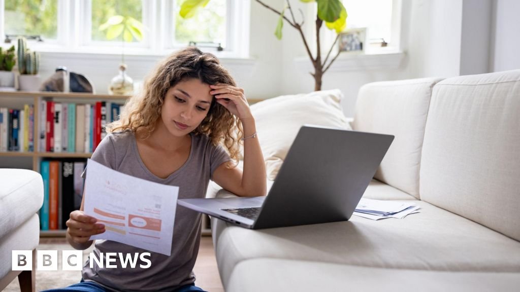 UK firms pull fixed energy deals as Iran war pushes up prices 6 UK firms pull fixed energy deals as Iran war pushes up prices