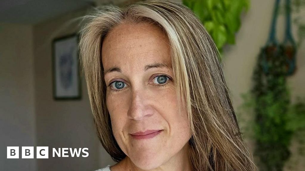 I sent eight letters: Drivers hope for payout from car finance redress scheme 33 'I sent eight letters': Drivers hope for payout from car finance redress scheme