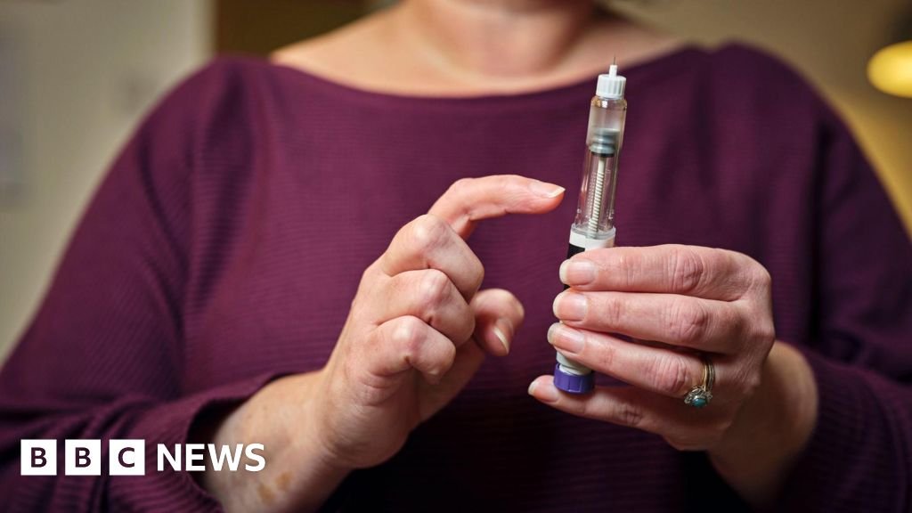 Sir Chris Whitty: Relying on weight-loss drugs to stop obesity would be societal failure 36 Sir Chris Whitty: Relying on weight-loss drugs to stop obesity would be 'societal failure'