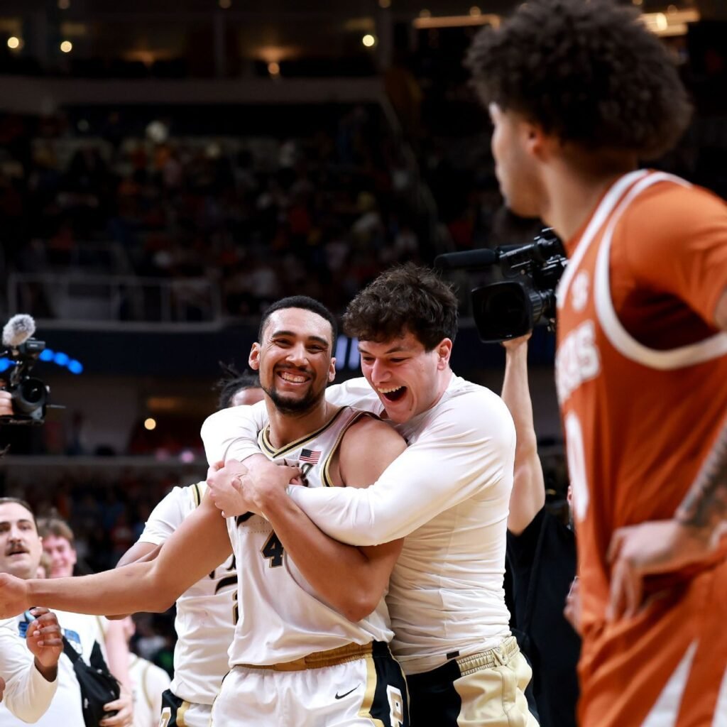 Men's March Madness: Predictions, previews for every Sweet 16 game Friday 31 Men's March Madness: Predictions, previews for every Sweet 16 game Friday