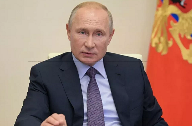 Putin Declares Russia Will Continue Oil and Gas Supplies to Reliable Partners — Europe and Asia Included 24 pu 100326 d