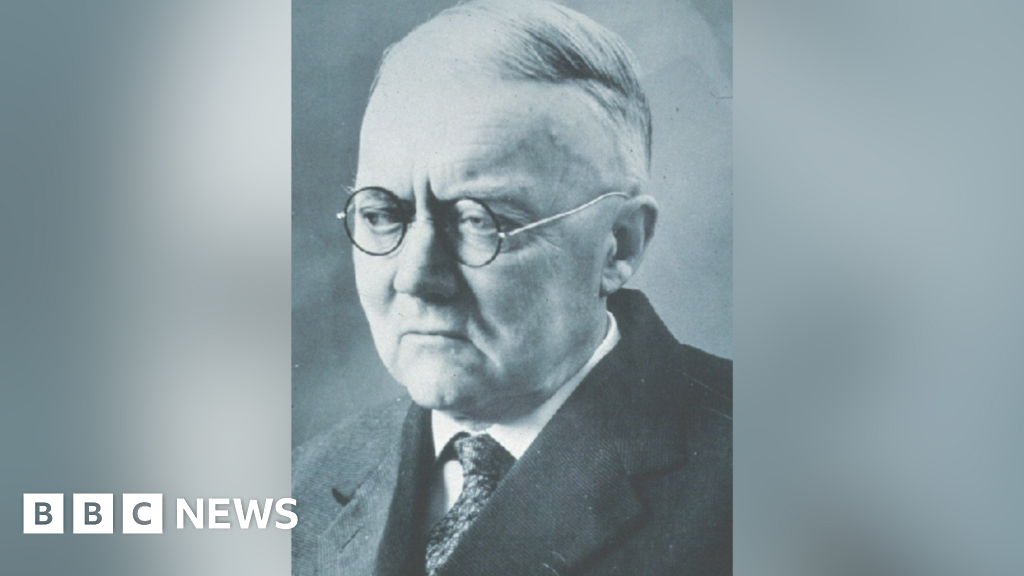 Ernst Öpik: How did a scientist fleeing the Red Army end up in Armagh? 14 Ernst Öpik: How did a scientist fleeing the Red Army end up in Armagh?
