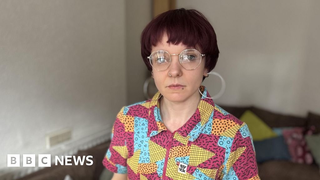 The cost of rising rents: Working four jobs and pushed on to benefits 7 The cost of rising rents: Working four jobs and pushed on to benefits