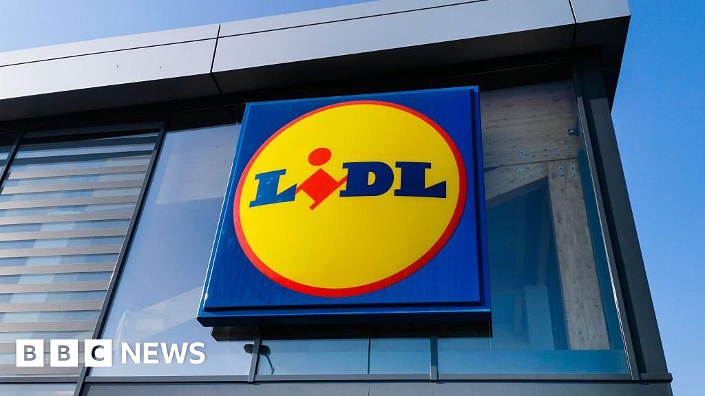 Lidl begins building its first pub at site in Dundonald, Northern Ireland 46 Lidl begins building its first pub at site in Dundonald, Northern Ireland