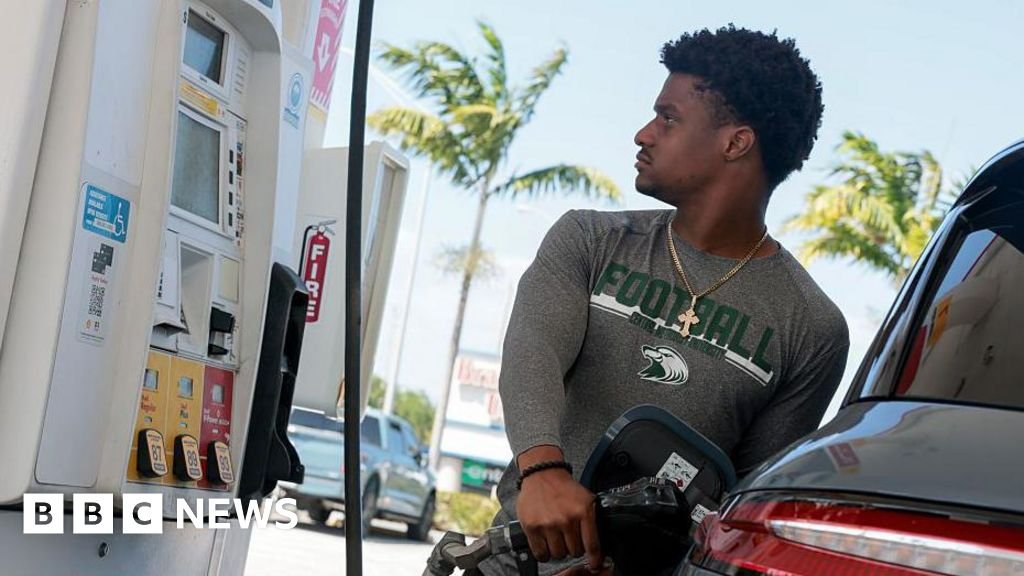 Oil prices ease on hopes of new US-Iran peace talks 75 Oil prices ease on hopes of new US-Iran peace talks