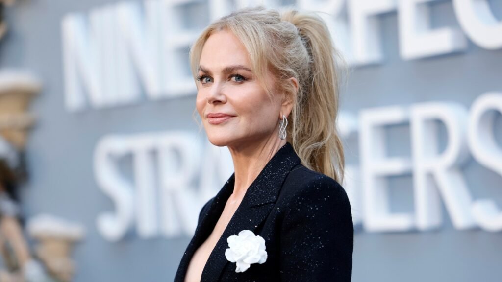 Nicole Kidman Details Harrowing Experience of Learning Her Mother Died and Training to Be a Death Doula: Its Very Important to Me 3 Nicole Kidman Details “Harrowing” Experience of Learning Her Mother Died and Training to Be a Death Doula: “It’s Very Important to Me”
