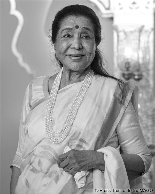 India Mourns the Loss of Legendary Playback Singer Asha Bhosle at 92 3 IMG 20260412 WA1439