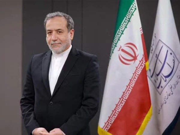 Iran Announces Opening of Strait of Hormuz to All Nations' Commercial Vessels 18 IMG 20260417 WA2393