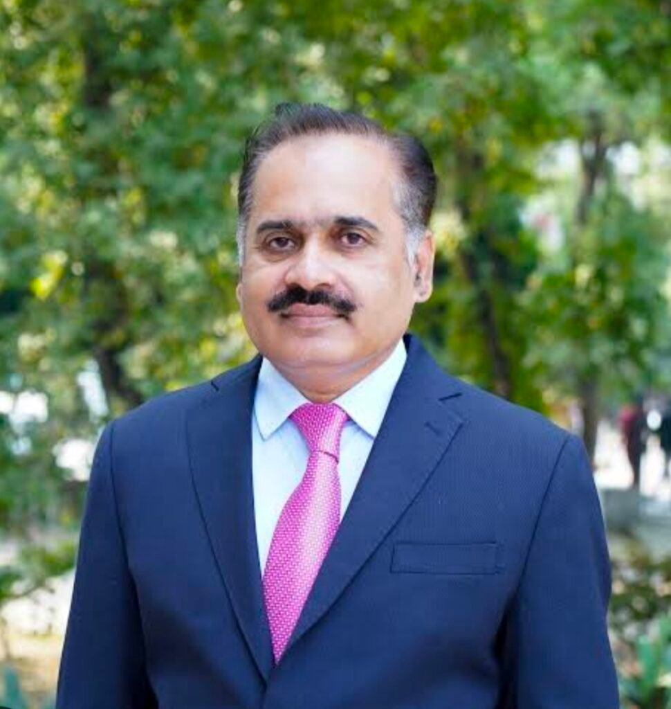 PMA Lahore President Prof Shahid Malik Congratulates Newly Elected Leadership of Society of Surgeons 29 IMG 20260419 WA0993