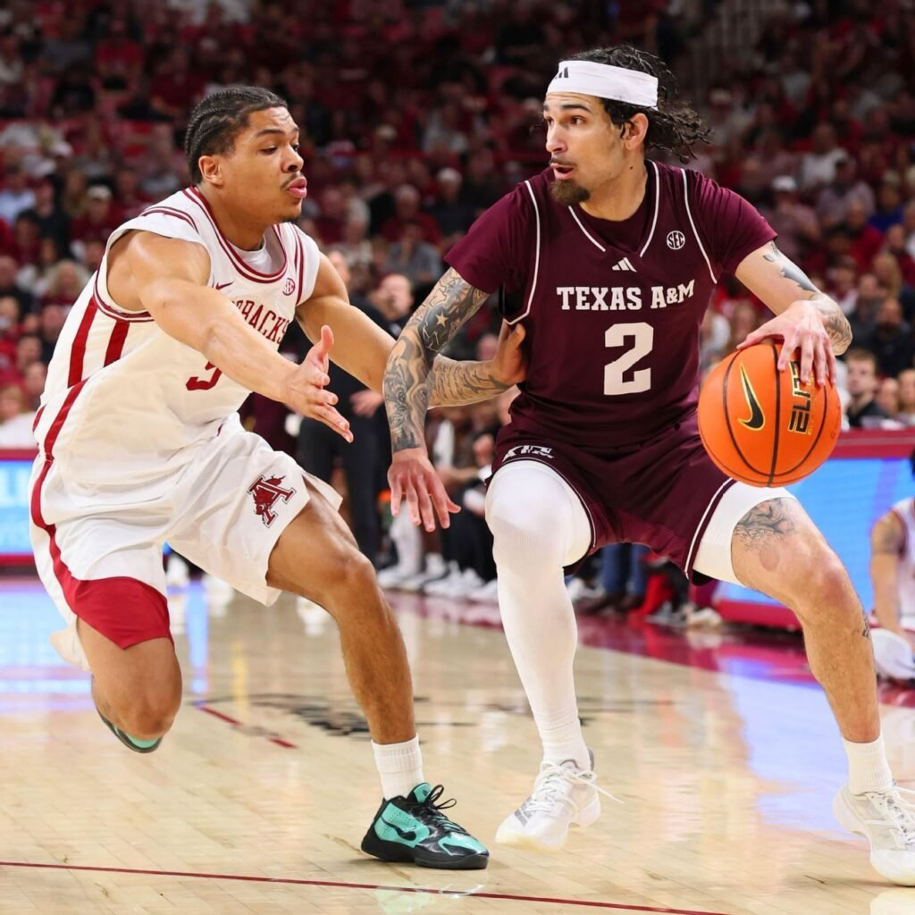 Cal's Pippen back to B1G, commits to Ohio State 18 Cal's Pippen back to B1G, commits to Ohio State