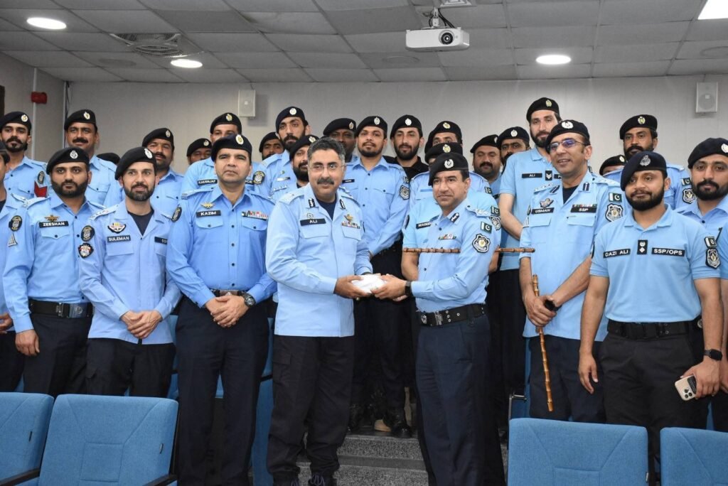 Islamabad Police Honours Investigation Teams for Swift Arrest in Murder Case 3 img 20260401 wa1623925466281668243964