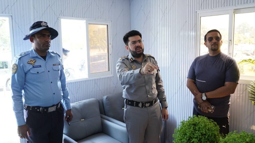 Islamabad CTO Reviews Traffic Management and Public Service Facilities 4 img 20260401 wa16307511568851041961864