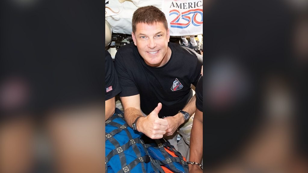 What its like when your dads an astronaut 15 What it's like when your dad's an astronaut