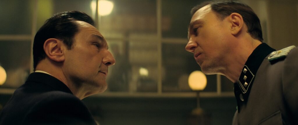 Lars Eidinger: The Man Who Plays Monsters 33 Lars Eidinger: The Man Who Plays Monsters