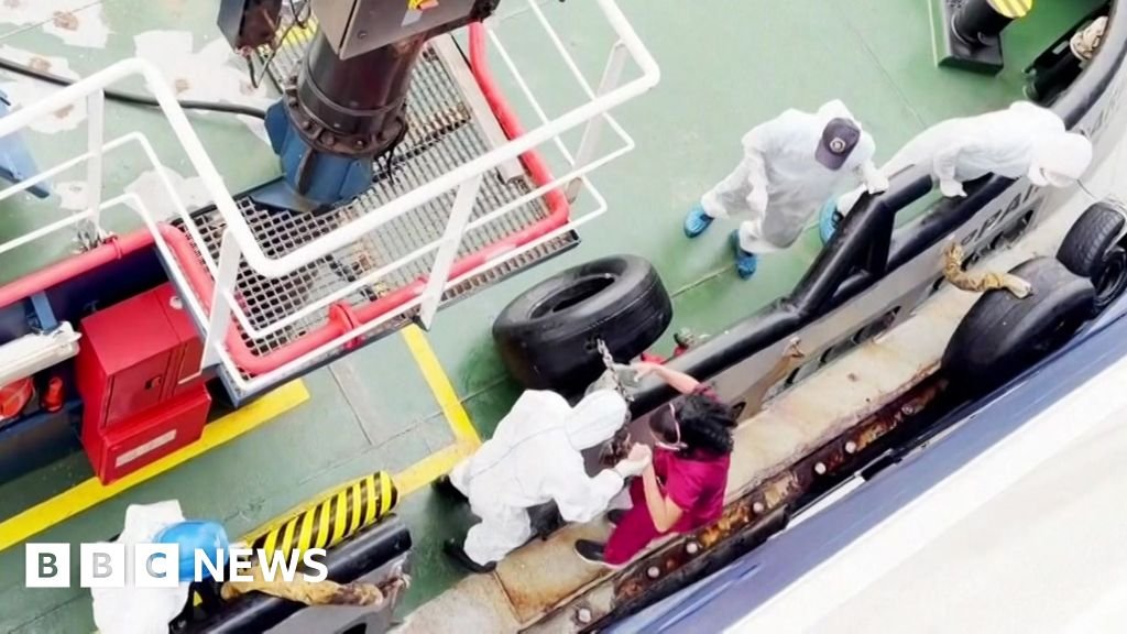 Cruise ship with hantavirus outbreak to sail to Canary Islands 3 Cruise ship with hantavirus outbreak to sail to Canary Islands