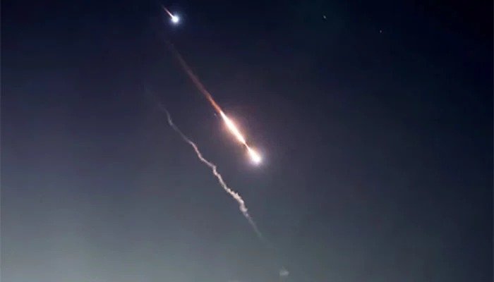 War Clouds Over Gulf — Iran Fires Cruise Missiles at UAE, Drone Strike Ignites Fujairah Oil Zone 29 IMG 20260504 WA2325