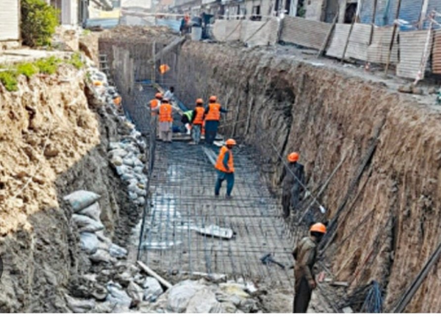 Mega Underground Water Tank Projects Progressing Rapidly in Lahore 21 IMG 20260512 WA1775