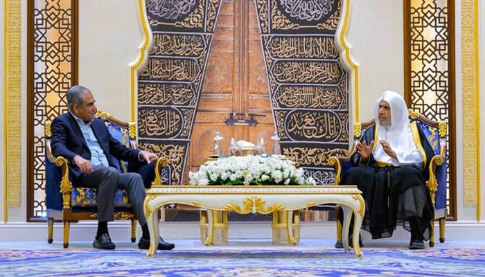 Interior Minister Mohsin Naqvi Meets Secretary General of Muslim World League in Makkah 17 IMG 20260529 WA0892
