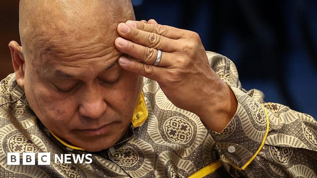 Philippines: Gunshots fired in Senate where senator wanted by ICC is holed up 30 Philippines: Gunshots fired in Senate where senator wanted by ICC is holed up