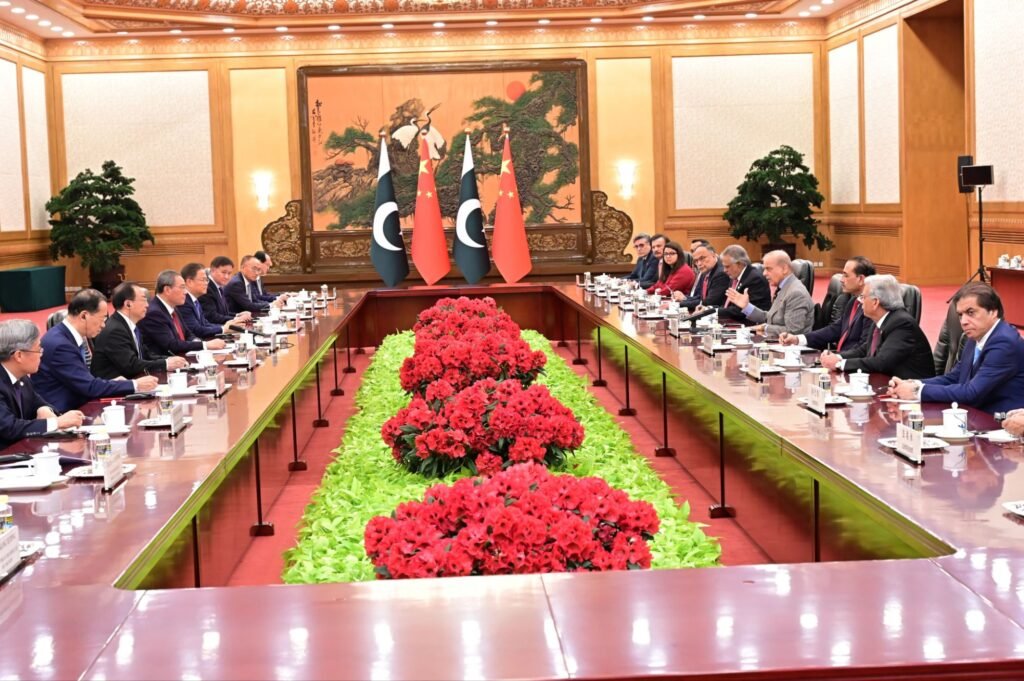 Pakistan-China Partnership Enters New Era: PM Shehbaz Meets Premier Li Qiang in Beijing 2 img 20260525 wa12174916503132517597931