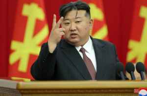 North Korea Amends Constitution to Mandate Automatic Nuclear Strike if Kim Jong Un is Assassinated 1 kim 100526 d