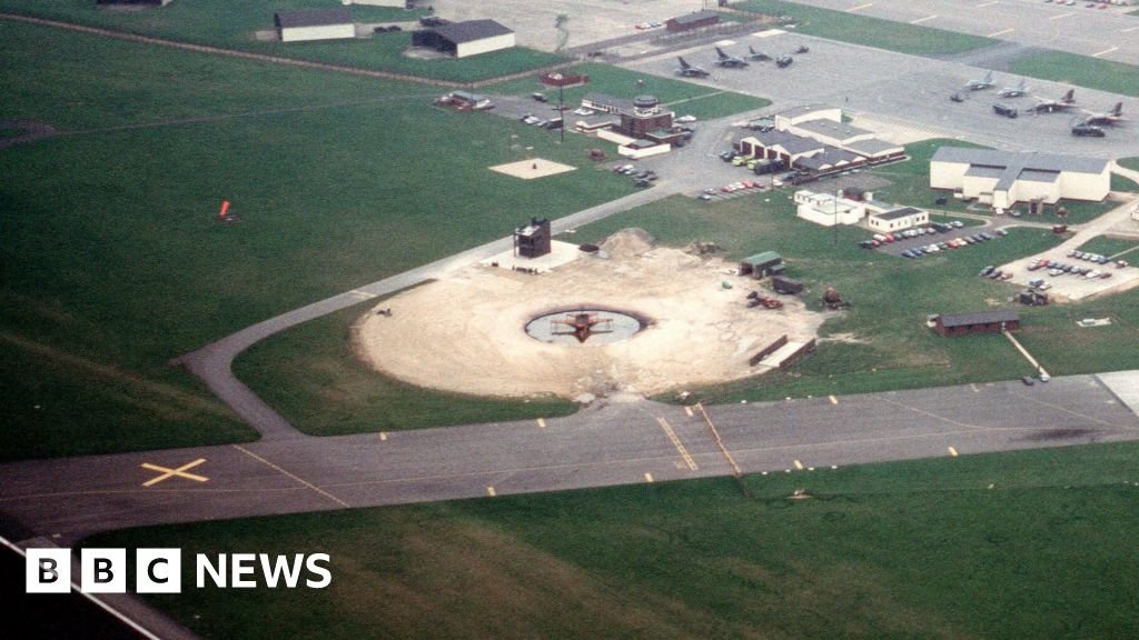 MOD papers show chemicals washed down drain at RAF Upper Heyford 15 MOD papers show chemicals washed down drain at RAF Upper Heyford