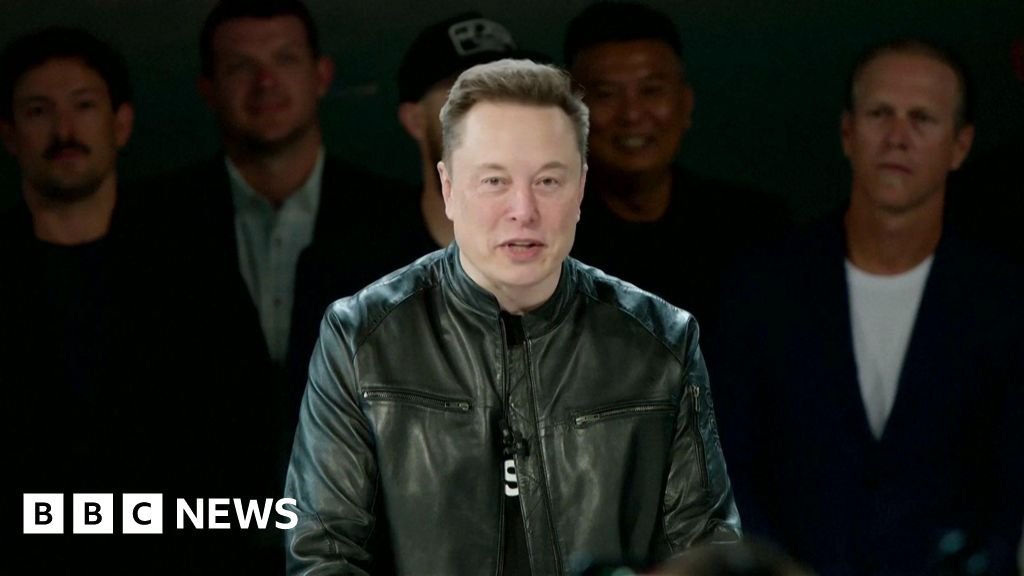 Elon Musk becomes worlds first trillionaire as SpaceX soars in stock market debut 19 Elon Musk becomes world's first trillionaire as SpaceX soars in stock market debut