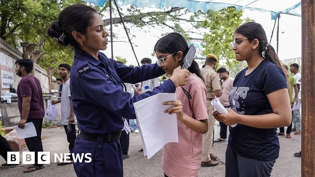 NEET-UG: India students resit intense medical exam after paper leak allegations 17 NEET-UG: India students resit intense medical exam after paper leak allegations