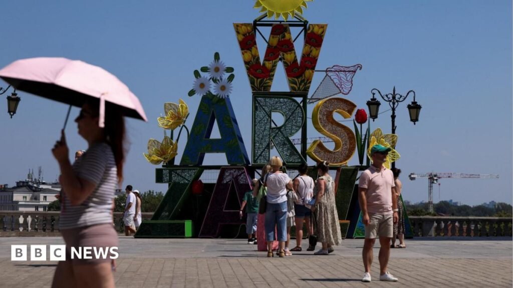 Europes heatwave linked to 1,300 deaths as more records broken 3 Europe's heatwave 'linked to 1,300 deaths' as more records broken