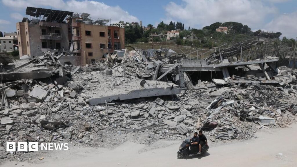 Israeli troops kill two in south Lebanon after lull in fighting, authorities say 45 Israeli troops kill two in south Lebanon after lull in fighting, authorities say