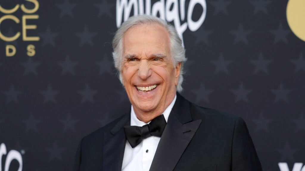 Henry Winkler Honored Michelle Obama Had a Crush on the Fonz 3 Henry Winkler “Honored” Michelle Obama Had a Crush on the Fonz