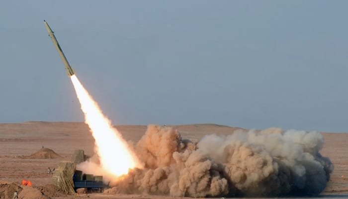 US-Iran Escalation: Airstrikes, Missile Barrages, and Threat to Close Strait of Hormuz 4 IMG 20260606 WA1158