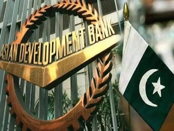 ADB Approves $700 Million Loan for Pakistan to Strengthen Insurance Sector 29 IMG 20260618 WA1471