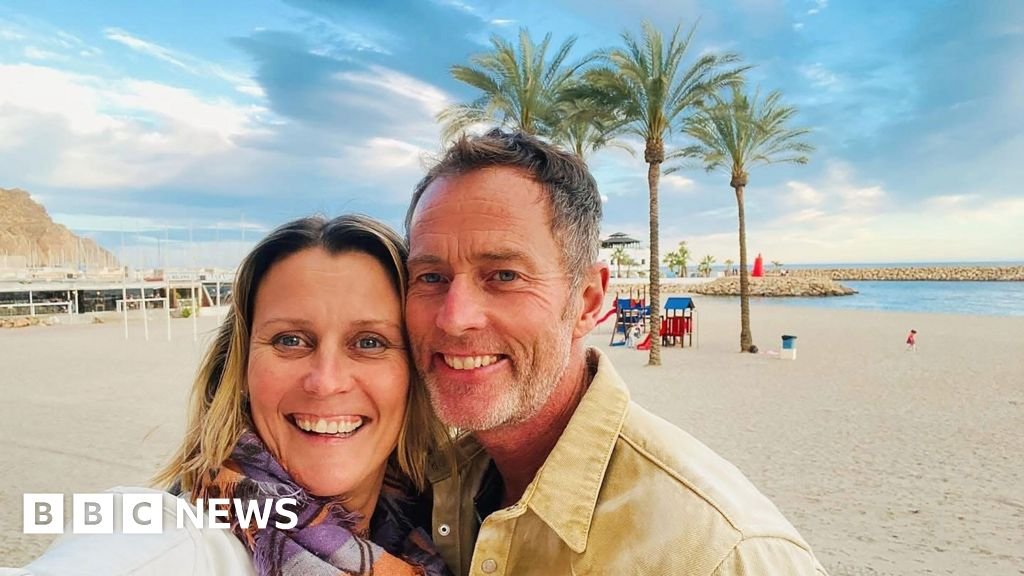 British couple Lindsay and Craig Foreman lose Iran jail sentence appeal, family says 19 British couple Lindsay and Craig Foreman lose Iran jail sentence appeal, family says