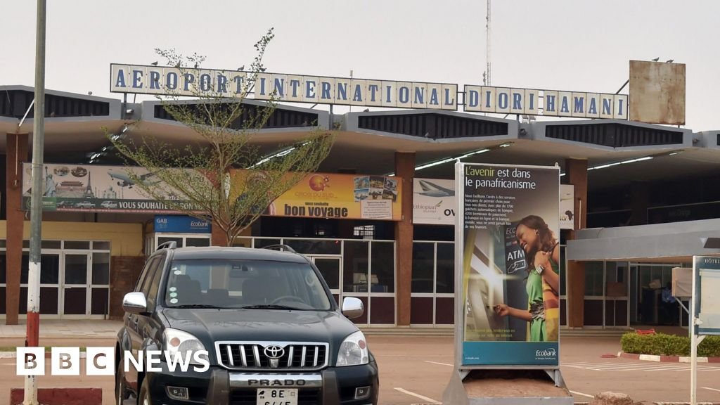 Niger airport attack: Thirty-five die in attack on Niamey airport 18 Niger airport attack: Thirty-five die in attack on Niamey airport