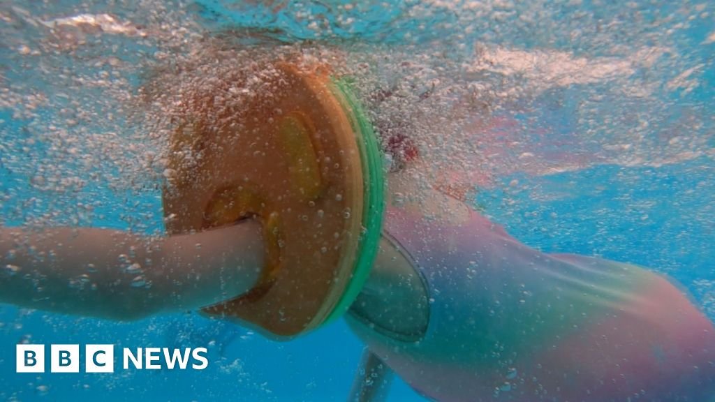 Southampton swimming club calls for more school safety lessons 10 Southampton swimming club calls for more school safety lessons