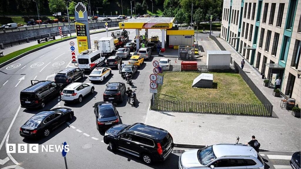 Russian fuel shortages bite – but will Putin change tack in Ukraine war? 24 Russian fuel shortages bite – but will Putin change tack in Ukraine war?