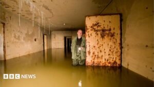 Row over plan to demolish Nazi bunker under Berlin 1 Row over plan to demolish Nazi bunker under Berlin