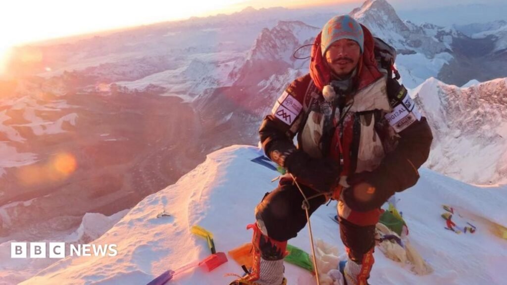 Nirmal Purja: Ex-Royal Marine among 10 climbers feared missing after avalanche in Pakistan 17 Nirmal Purja: Ex-Royal Marine among 10 climbers feared missing after avalanche in Pakistan