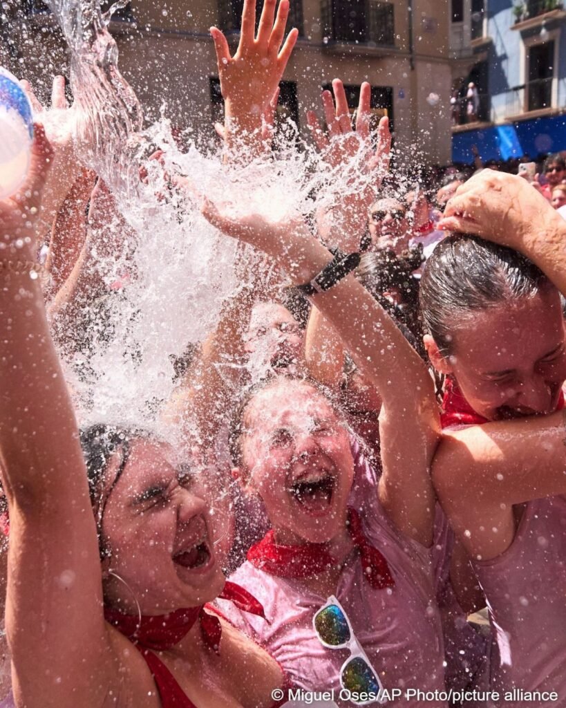 Spain's 'Running of the Bulls' Festival Opens in Pamplona 3 img 20260706 wa27022827168195494008619