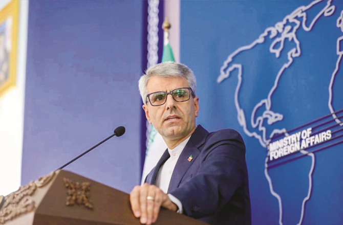 Iran Says US Not Part of Recent Oman Talks on Hormuz Strait Management 17 ismail 28726 d