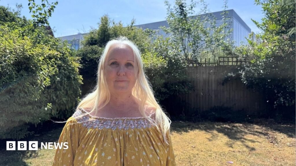 Data centre in Newport that overlooks gardens concerns neighbours 35 Data centre in Newport that overlooks gardens concerns neighbours