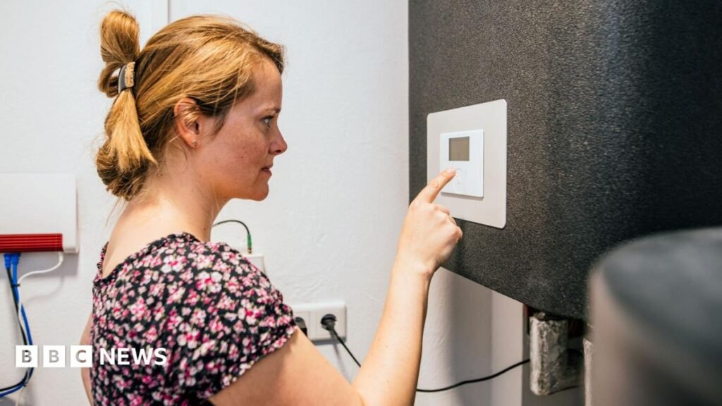 Winter energy prices expected to rise to three year high 4 Winter energy prices expected to rise to three year high