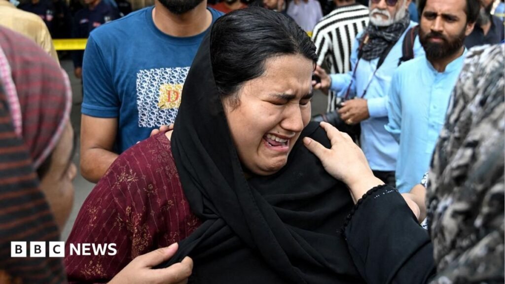 Pakistan PIMS hospital fire: Witnesses say rescue was delayed as Islamabad blaze killed 14 babies 17 Pakistan PIMS hospital fire: Witnesses say rescue was delayed as Islamabad blaze killed 14 babies