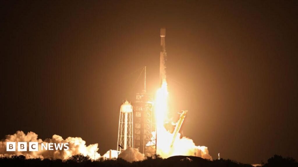 What will happen when a SpaceX rocket collides with the Moon? 13 What will happen when a SpaceX rocket collides with the Moon?
