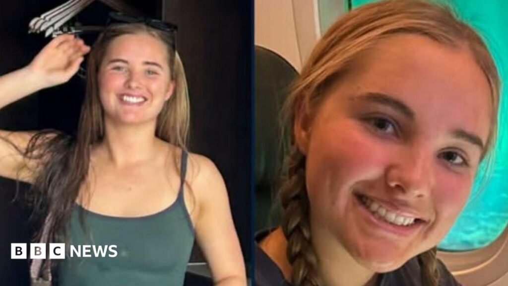 Missing teen hiker found dead in Australian bush after eight-day search 25 Missing teen hiker found dead in Australian bush after eight-day search
